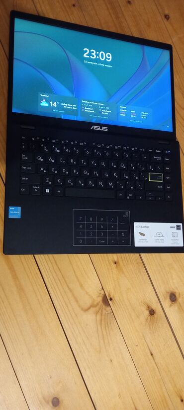 metbex kombayn qiymeti: Новый ASUS Vivobook, 14.1 ", Intel Celeron, 256 ГБ, Самовывоз