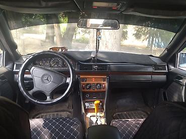 аскар авто: Mercedes-Benz W124: 1992 г., 2.2 л, Автомат, Бензин, Седан — 10