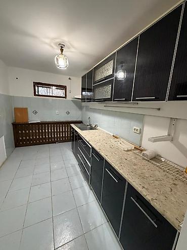 Продажа коттеджей и домов: 📌АДРЕС: Срочно продается большой дом с большим участкам в районе Баят — 11