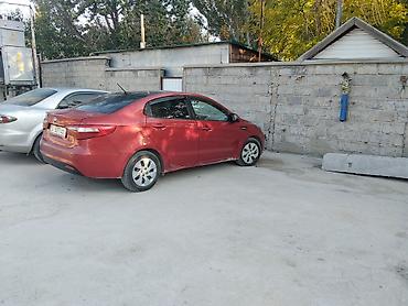 кызыл кия кыз: Kia Rio: 2014 г., 1.6 л, Кол менен иштөөчү, Бензин, Седан — 3