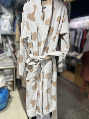 Халаты: Банные халаты Теплый халат Вафельный халат Махровый халат Халат после — 10