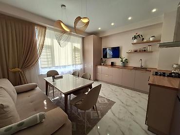 Продажа квартир: 2 комнаты, 72 м², Элитка, 7 этаж, Дизайнерский ремонт — 1