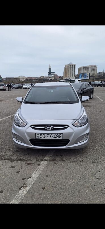 Hyundai: Hyundai Accent: 1.6 l | 2016 il Sedan — 1