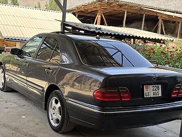 Продажа авто: Mercedes-Benz E-Class: 2001 г., Автомат, Седан — 4