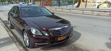 Used Cars: Mercedes-Benz E 220: 2.2 l | 2010 year Limousine