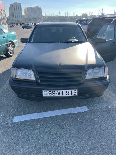 mercedes c 180: Mercedes-Benz C 180: 1.8 l | 1997 il Sedan