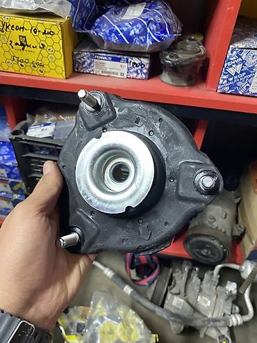 шаровой машины: Опора стойки амортизатора (Strut Mount) KORWHEEL - Каталожный номер — 2