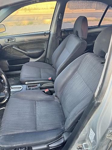 crv 2003: Honda Civic: 2002 г., 1.6 л, Автомат, Бензин, Седан — 7
