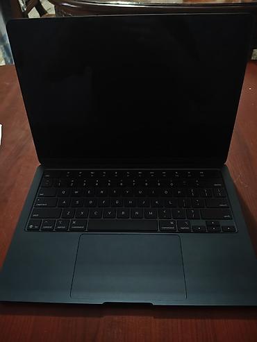 Apple MacBook: Apple MacBook Air 13" (Midnight rəng) M4 (10 növə) 256/16gb 100% pil — 14