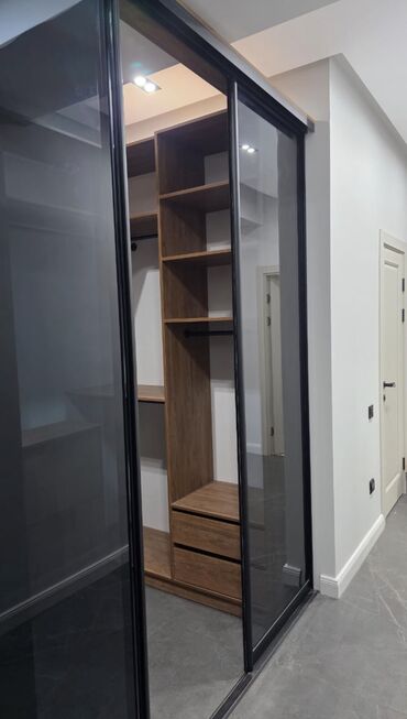 Долгосрочная аренда квартир: 3 комнаты, Агентство недвижимости, Без подселения, С мебелью полностью — 8