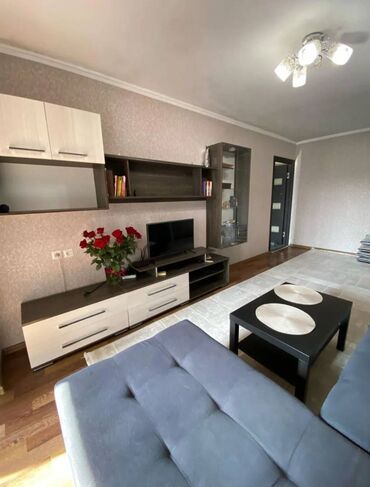 Продажа квартир: 1 комната, 32 м², 104 серия, 4 этаж, Евроремонт