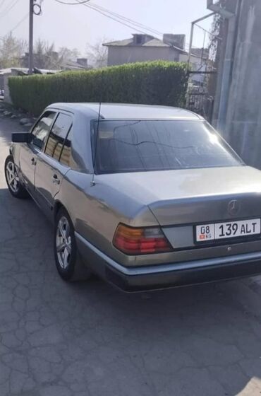 продажа авто в бишкеке и по всему кыргызстану: Mercedes-Benz W124: 1985 г., 2.3 л, Механика, Бензин, Седан
