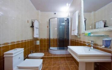 Долгосрочная аренда квартир: 1 комната, Агентство недвижимости, Без подселения, С мебелью частично