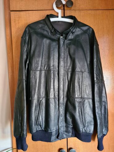 kako skinuti zujalicu sa jakne: Jacket color - Black