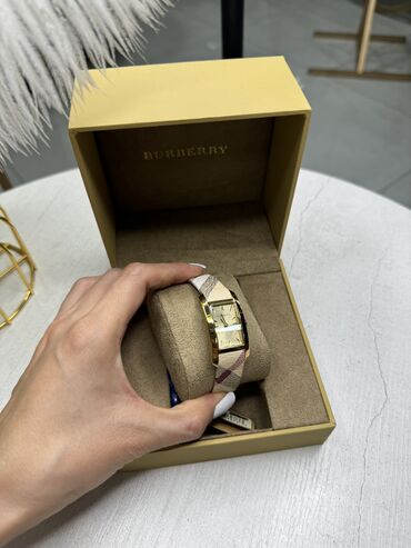 часы не оригинал: Burberry Англия Burberry Часы женские наручные часы часы