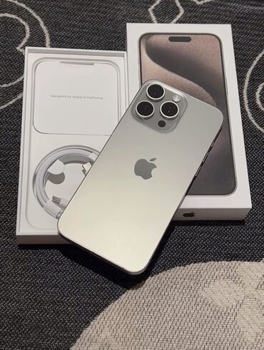 списанные айфоны: IPhone 15 Pro Max, Колдонулган, 256 ГБ, Natural Titanium, Заряддоочу түзүлүш, Куту, 92 %