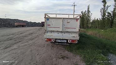 Легкий грузовой транспорт: Легкий грузовик, Б/у at lalafo.kg — 11 Легкий грузовой транспорт: Легкий грузовик, Б/у — 11