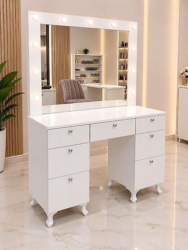 Salon masaları: Yeni, Saç kəsimi üçün masa, Güzgülü — 1