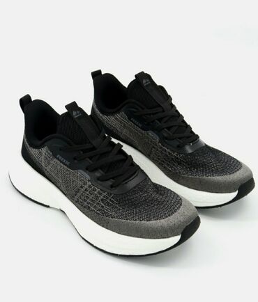 Кроссовки и спортивная обувь: RBX USA
оригинал
размер 43

salomon 
adidas 
nike
merrel 
lacoste
boss