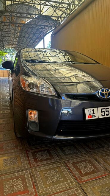 какую машину можно купить за 200 тысяч: Toyota Prius: 2011 г., 1.8 л, Вариатор, Гибрид, Хэтчбэк