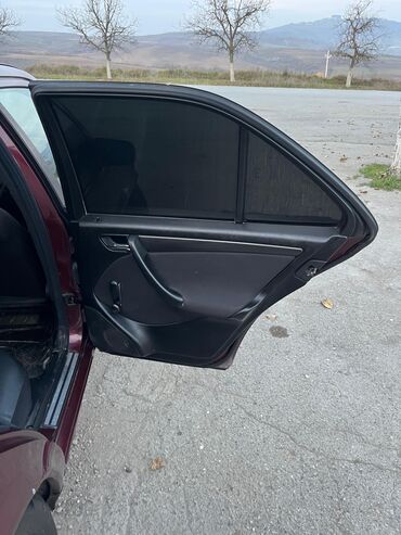 Mercedes-Benz: Mercedes-Benz C 180: 1.8 l | 1997 il Sedan — 7