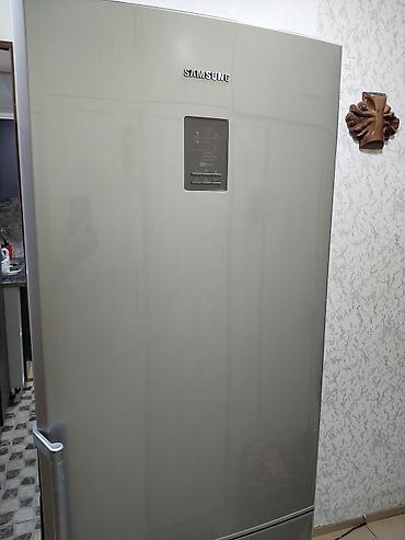 Mətbəx texnikası: Samsung iki qapılı soyuducu - Rəng: metalik/boz - Brend və seriya — 1