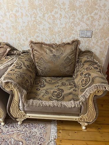Qonaq otağı dəstləri: İşlənmiş, Divan — 8