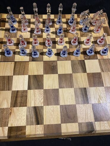 Нарды: Нарды шахмат, в комплекте фишки фигурки есть и по отдельностии!