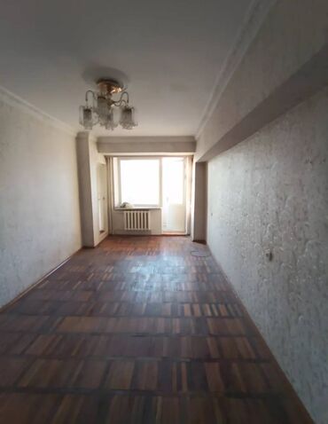 kurs.kg bishkek: 3 комнаты, 68 м², Индивидуалка, 4 этаж, Старый ремонт