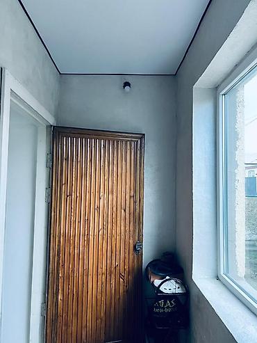 Продажа коттеджей и домов: Продаётся двухэтажный жилой дом с закрытым двором и просторной крытой — 13