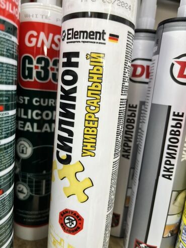 молдинг для стен: Универсальный силиконовый герметик Element, предназначенный для