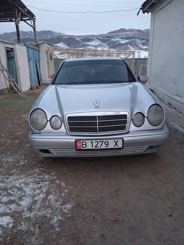 мерс w218: Mercedes-Benz E 230: 1995 г., 2.3 л, Автомат, Бензин, Седан