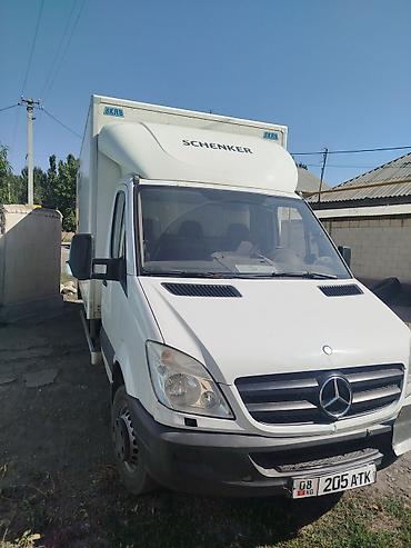 55 дюм: Mercedes-Benz Sprinter фургон-будка /двускатная задняя ось. 3х — 2