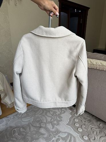 короткий пиджак: Короткая женская куртка-рубашка Zarina (Butik Collection) Есть — 3