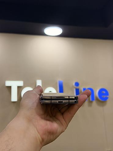 samsung a43: Samsung Galaxy Z Fold 5, 256 GB, rəng - Qara, Zəmanət, Kredit, Sensor — 5