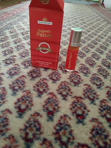 terranova helanke: Arapski parfemski uljni roll-onovi, 6 ml (0.2 fl.oz), brendovi Crown — 6