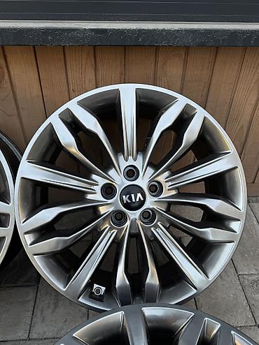 Диски: Литые Диски R 19 Kia, Комплект, отверстий - 5, Б/у — 8