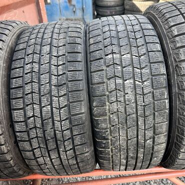 Шины: Шины 215 / 45 / R 17, Зима, Б/у, Пара, Легковые, Япония, Dunlop
