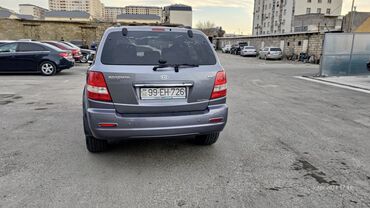 Kia: Kia Sorento: 3.5 l | 2005 il Ofrouder/SUV — 8