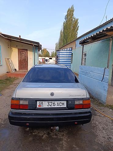 Volkswagen: Volkswagen Passat: 1992 г., 1.8 л, Механика, Бензин, Седан — 2