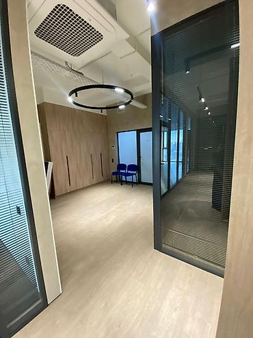 Аренда офисов: Аренда офисов, 86 м², В бизнес центре — 7