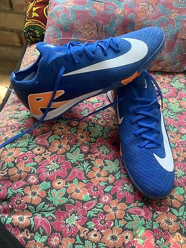 тексты: Футбольные сороконожки Nike Mercurial с амортизацией Air Zoom Люкс — 1