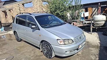 тайота в: Toyota Picnic: 2003 г., 2 л, Механика, Газ — 3