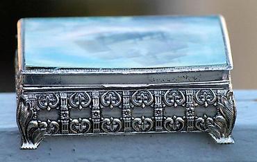 Kutije za odlaganje: Art Deco posrebrena kutija za nakit ili sitnice 11 x 8,5 cm. Stara — 2