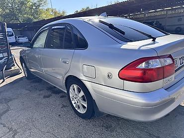 Mazda 626: 2000 г., 2 л, Механика, Газ, Хэтчбэк