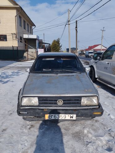 вента фол: Volkswagen Jetta: 1986 г., 1.8 л, Механика, Бензин, Седан