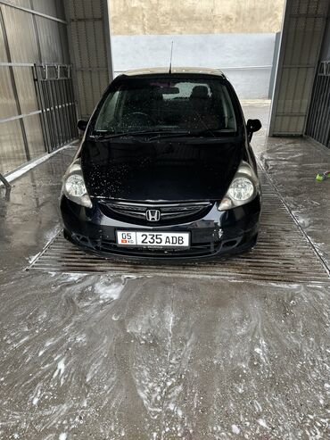 Honda: Honda Fit: 2002 г., 1.3 л, Бензин