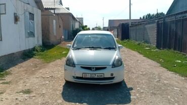 автомат машина арзан: Honda Fit: 2003 г., 1.3 л, Вариатор, Бензин, Хетчбек