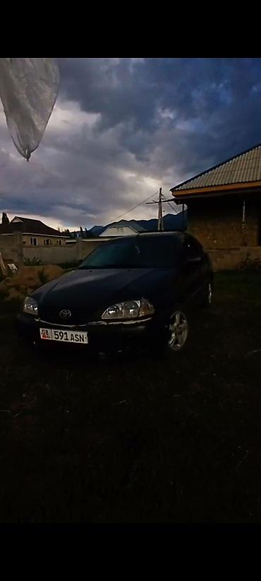 для такси авто: Toyota Avensis: 2001 г., 2 л, Механика, Бензин, Седан — 5