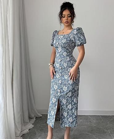 mango canta: Güllü naxışlı midi don - Rəng: boz-mavi fon üzərində ağ çiçək printi — 2